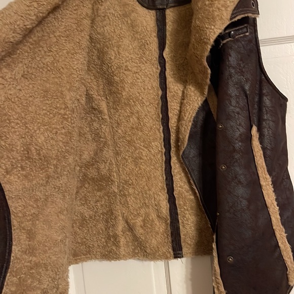 Luii Vegan Leather & Shearling vest. Like new! - Picture 9 of 10